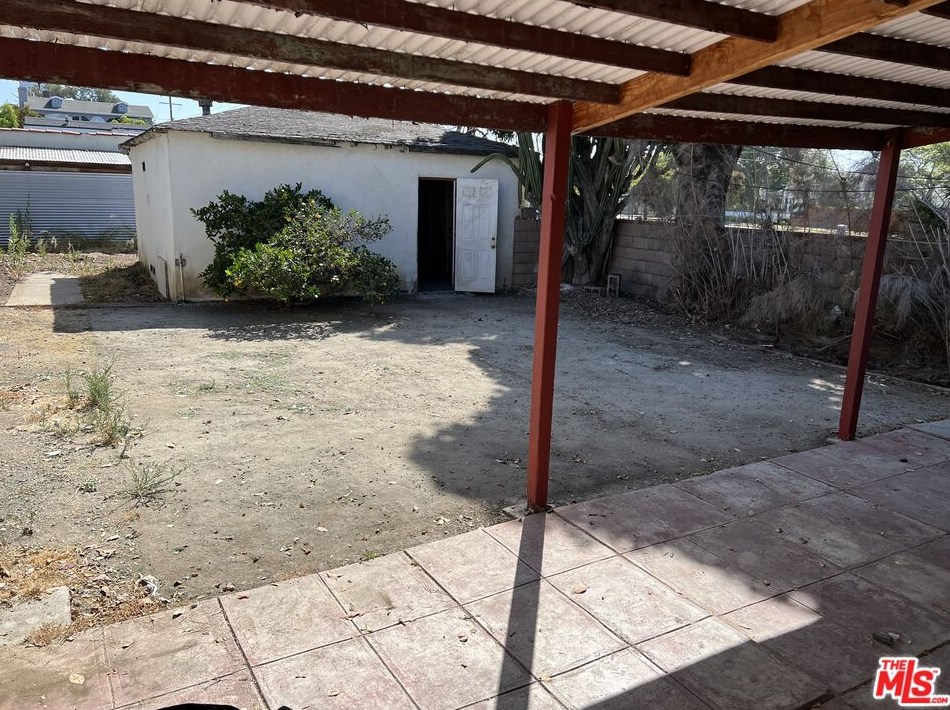 2152 Parnell Ave, Los Angeles CA  90064-2201 exterior