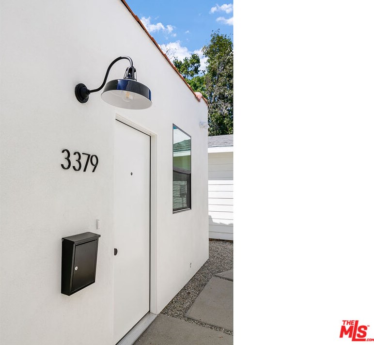 3379 Eagle Rock Blvd, Los Angeles, CA 90065-2843