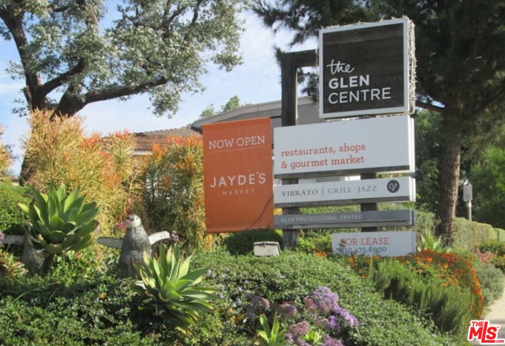 2919 Woodwardia Dr, Los Angeles CA  90077-2123 exterior