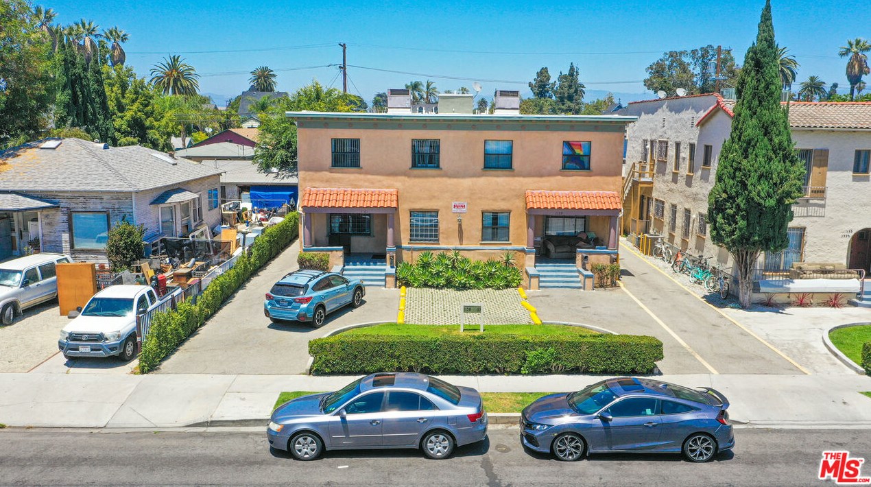 1159 29th St, Los Angeles, CA 90011-2137