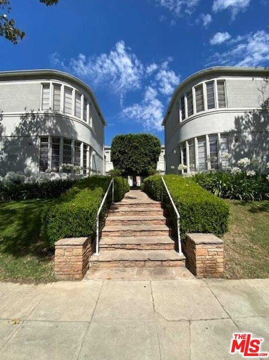 156 N Sycamore Ave #4, Los Angeles, CA 90036