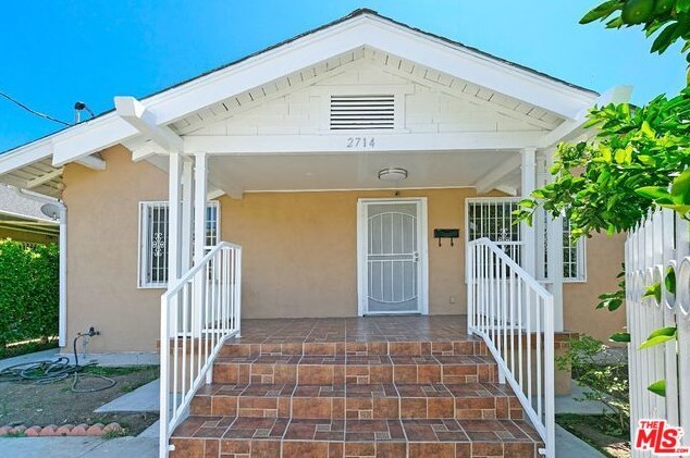 2714 Hyans St, Los Angeles, CA 90026