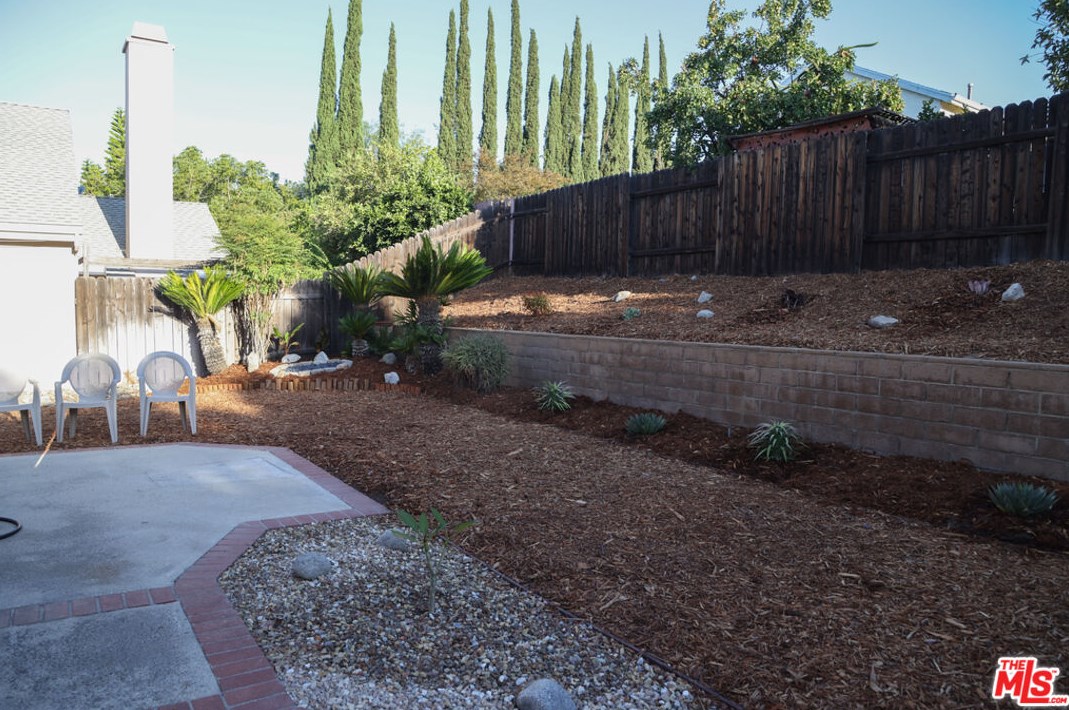 816 Cyn Wash Dr, Pasadena CA  91107-2062 exterior