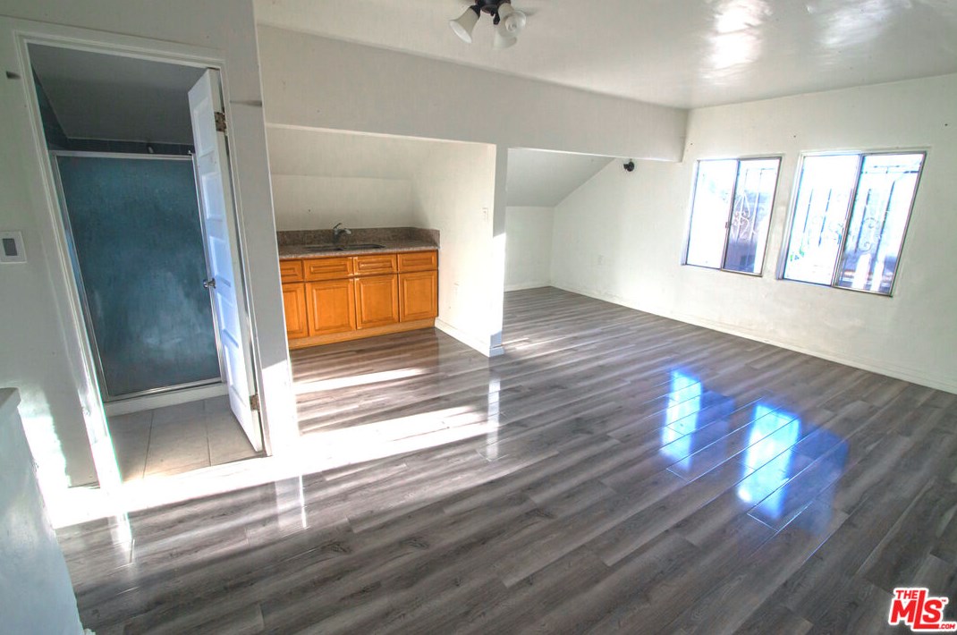 3816 Strang Ave, Rosemead, CA 91770-1542