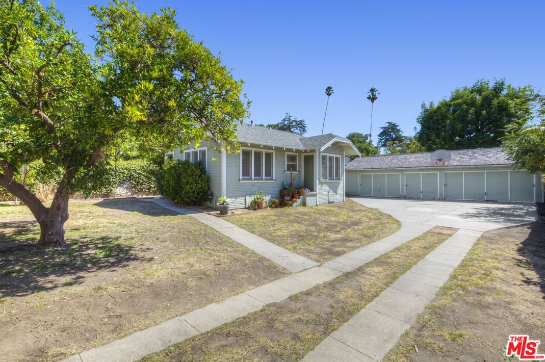 5208 Maywood Ave, Los Angeles CA  90041-1214 exterior