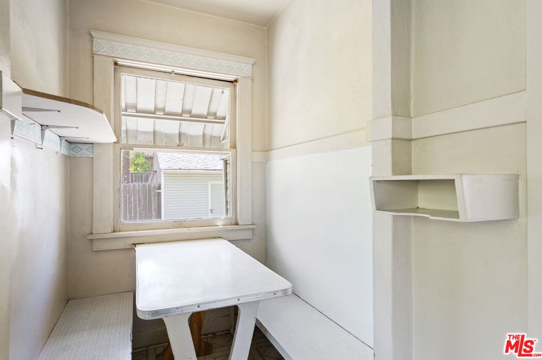 5208 Maywood Ave, Los Angeles CA  90041-1214 exterior