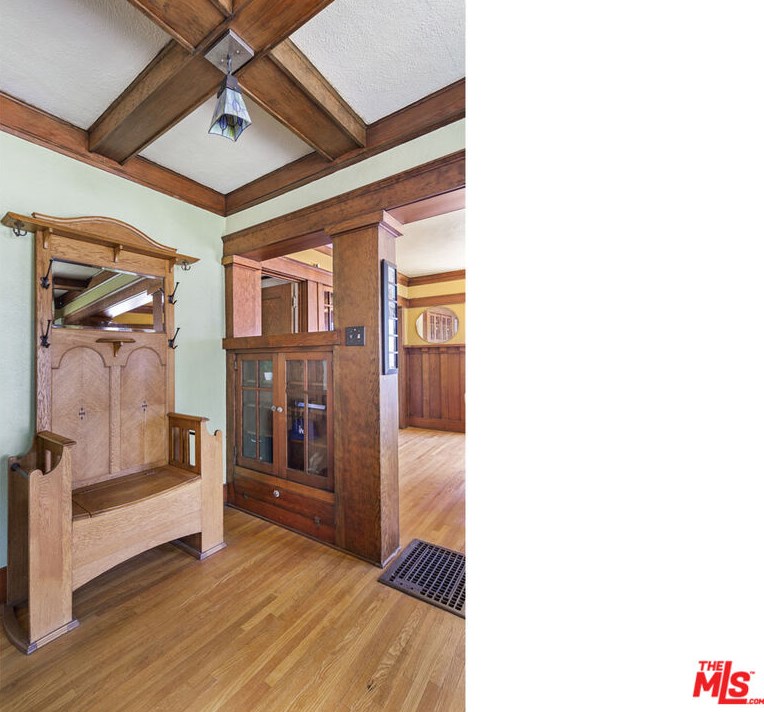 5208 Maywood Ave, Los Angeles CA  90041-1214 exterior