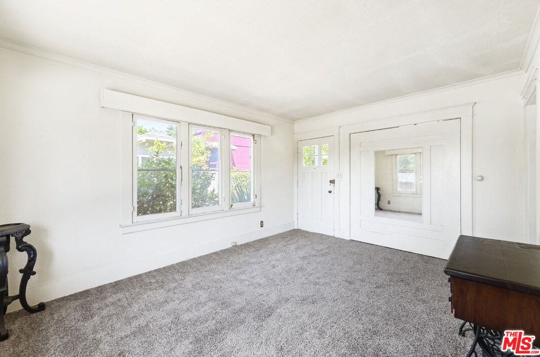 5208 Maywood Ave, Los Angeles CA  90041-1214 exterior