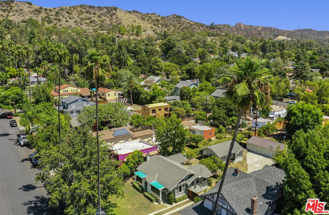 5208 Maywood Ave, Los Angeles CA  90041-1214 exterior