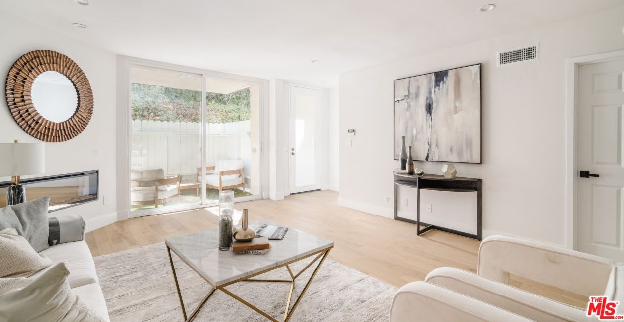 4834 Balboa Ave #b, Van Nuys, CA 91316