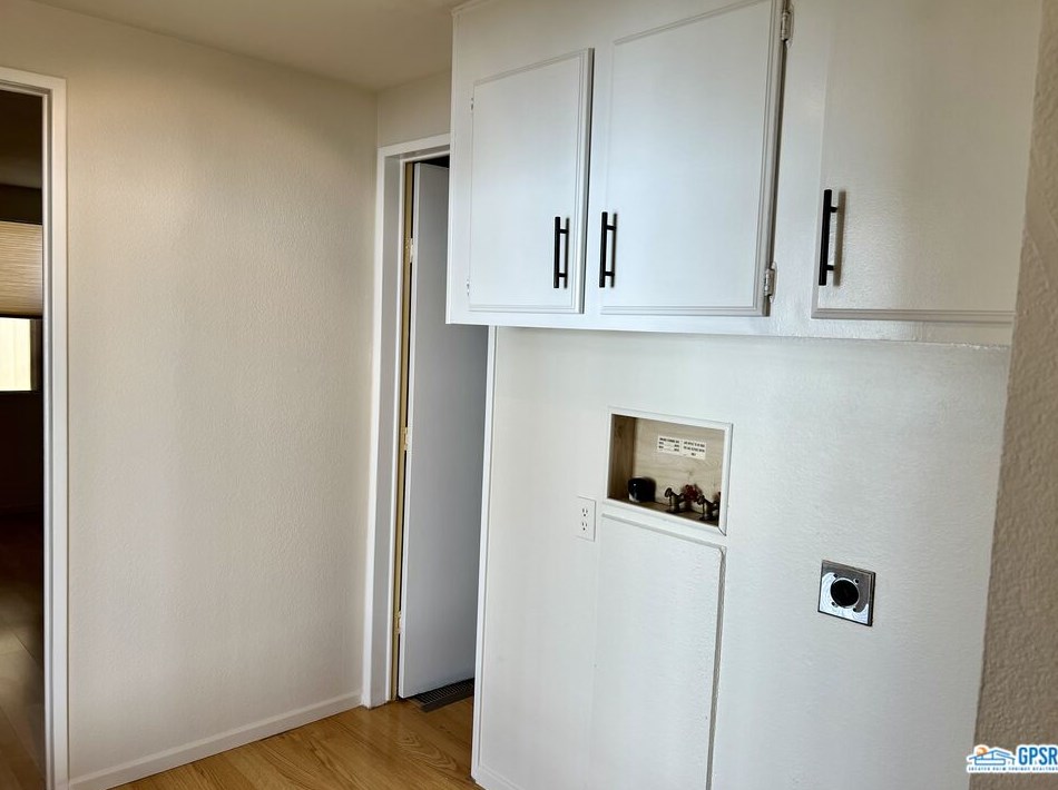 241 Settles Dr, Cathedral City CA  92234-6623 exterior