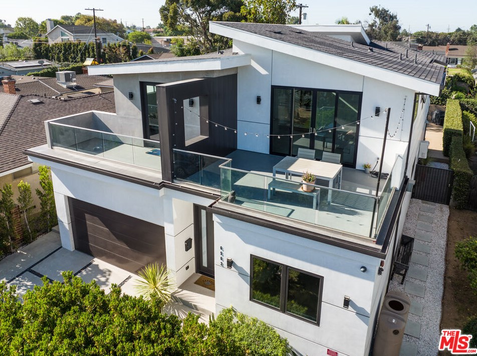 6562 Firebrand St, Los Angeles CA  90045-1211 exterior