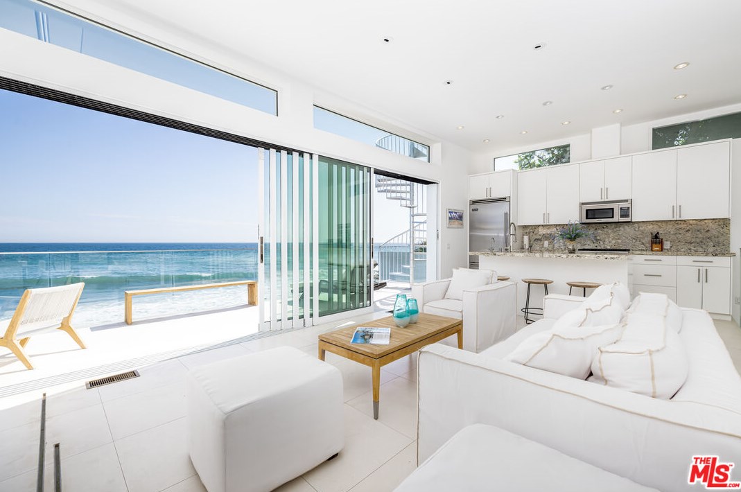 21110 Pacific Coast Hwy, Malibu, CA 90265-5219