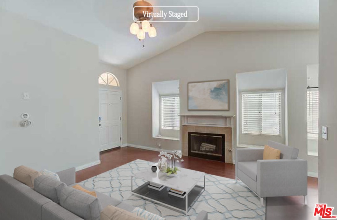 22832 Tamarack Ln, Santa Clarita, CA 91390