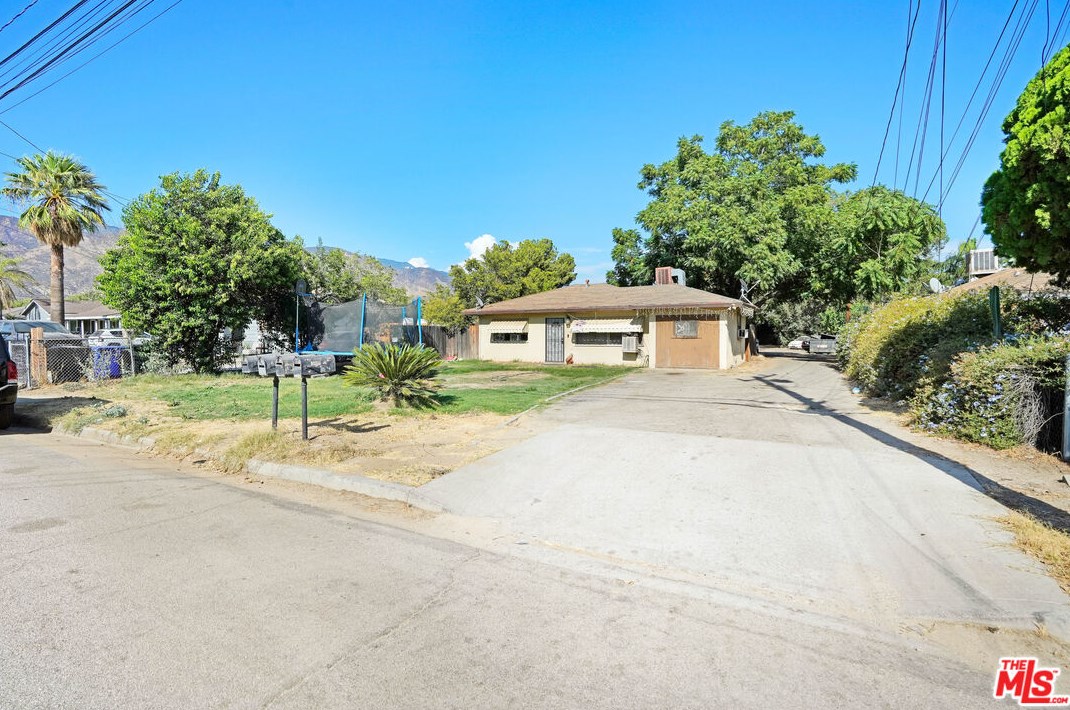 4043 N F St, San Bernardino, CA 92407
