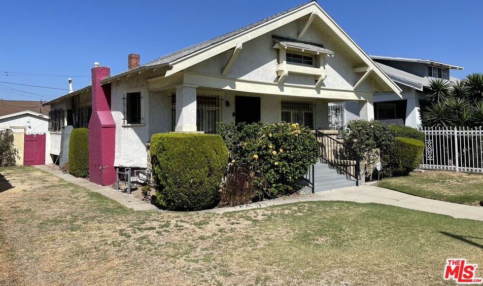 5019 Budlong Ave, Los Angeles, CA 90037-2827