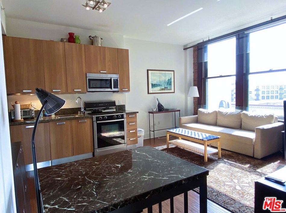 460 S Spring St #609, Los Angeles, CA 90013