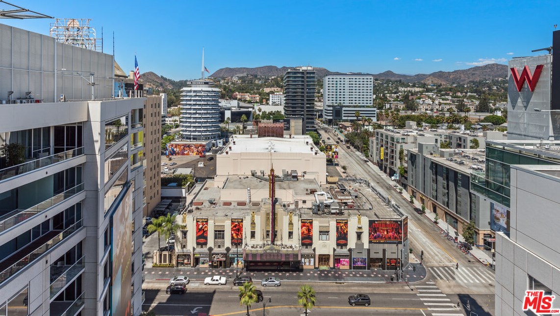 6250 Hollywood Blvd, Los Angeles CA  90028-5325 exterior