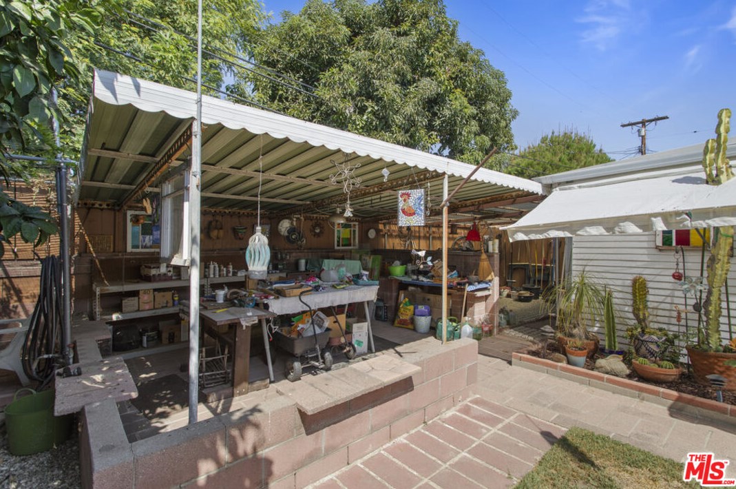 4837 Maywood Ave, Los Angeles CA  90041-2719 exterior