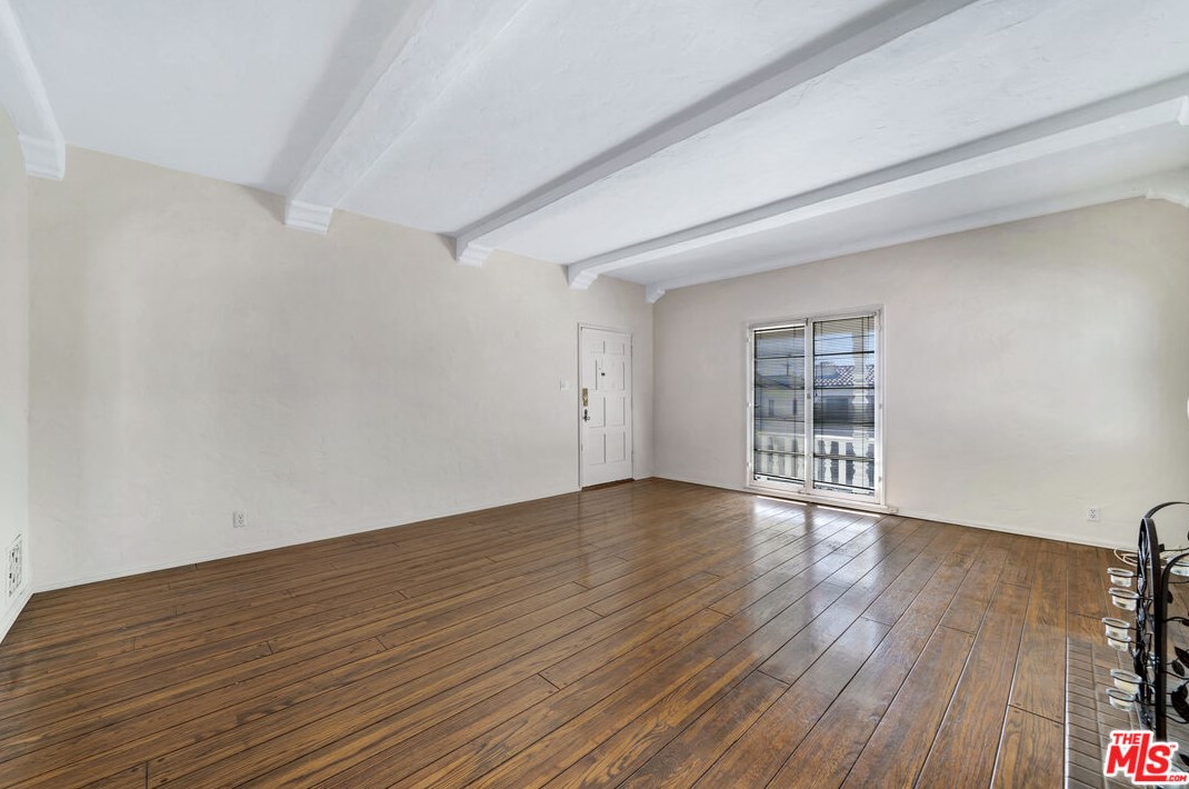 346 Gardner St, Los Angeles CA  90046-6516 exterior
