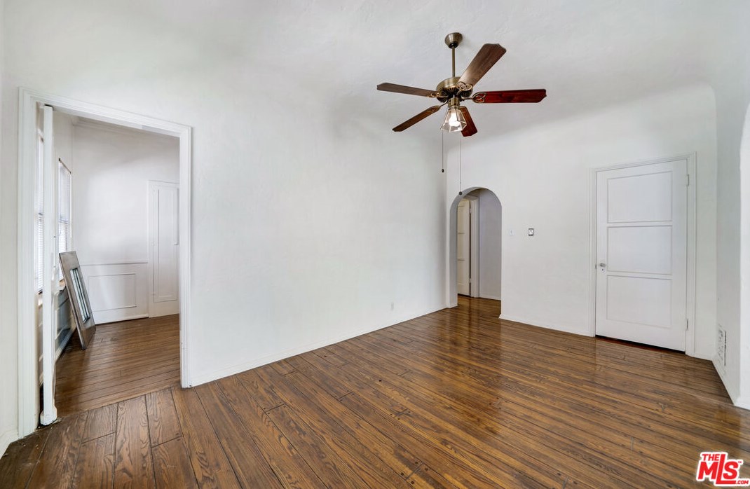 346 Gardner St, Los Angeles CA  90046-6516 exterior