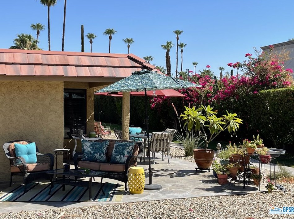 68880 Calle Santa Fe, Cathedral City, CA 92234-7111