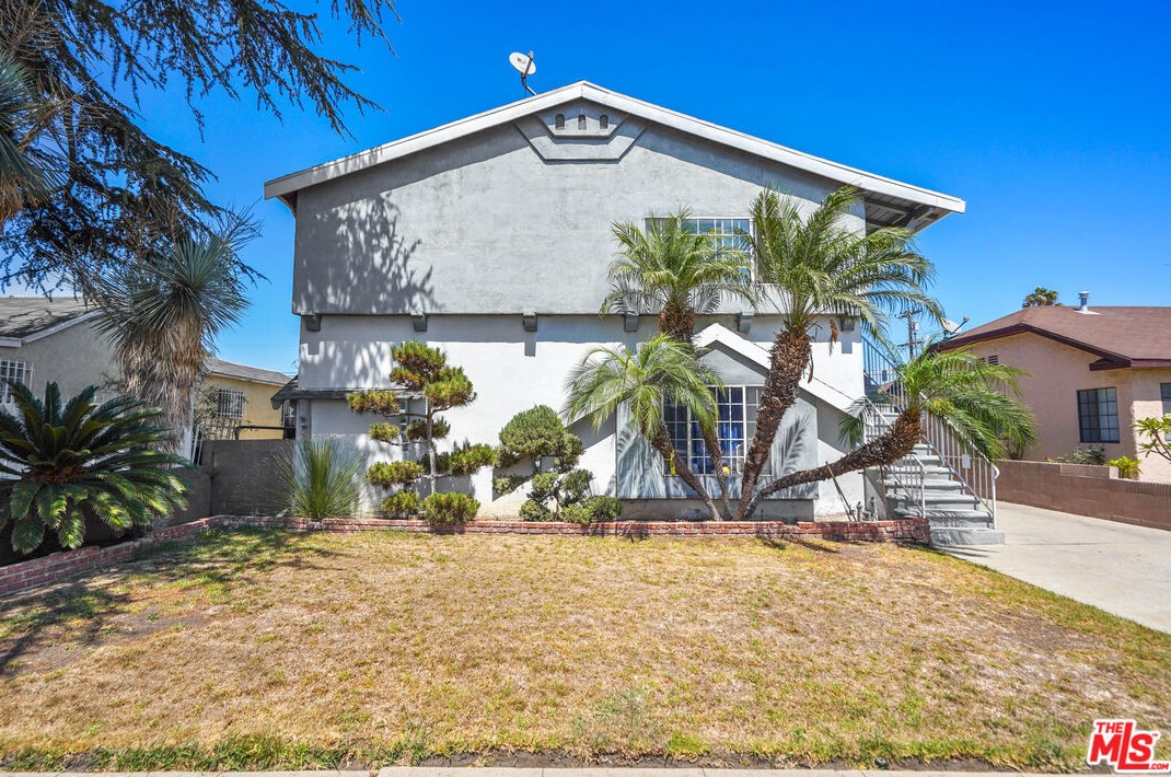 1439 85th St, Los Angeles, CA 90047-5452