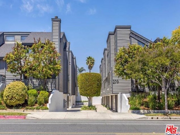 279 Glenarm St, Pasadena CA  91106-4274 exterior