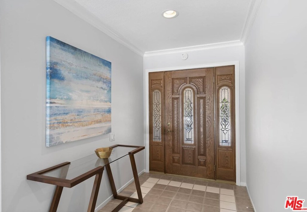 26741 Nokomis Rd, Palos Verdes Estates, CA 90275