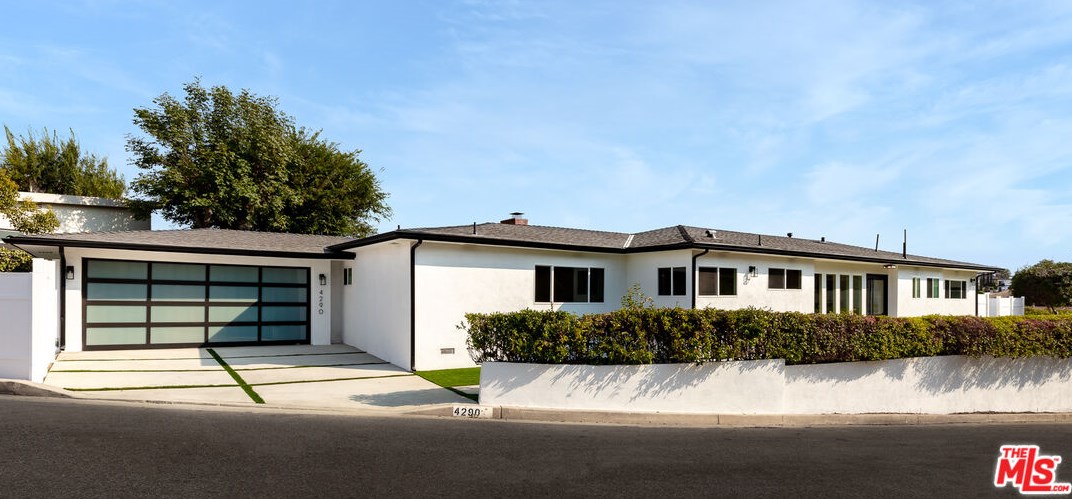 4290 Don Mariano Dr, Los Angeles, CA 90008-4221