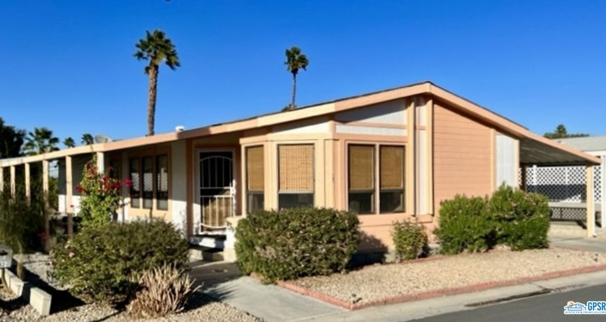 182 Zacharia Dr, Cathedral City, CA 92234