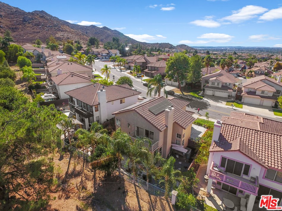 15760 Oliver St, Moreno Valley CA  92555-4908 exterior