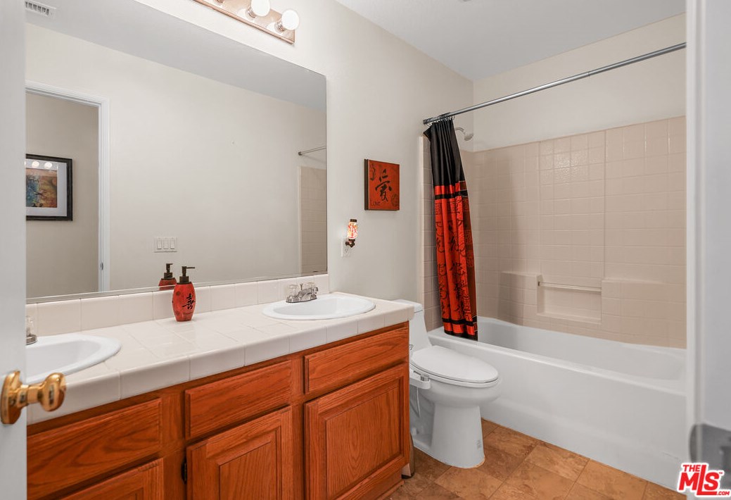 15760 Oliver St, Moreno Valley CA  92555-4908 exterior