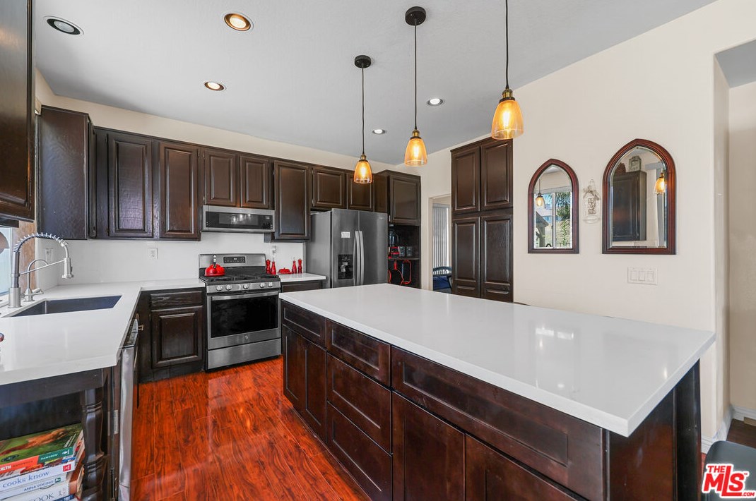 15760 Oliver St, Moreno Valley CA  92555-4908 exterior