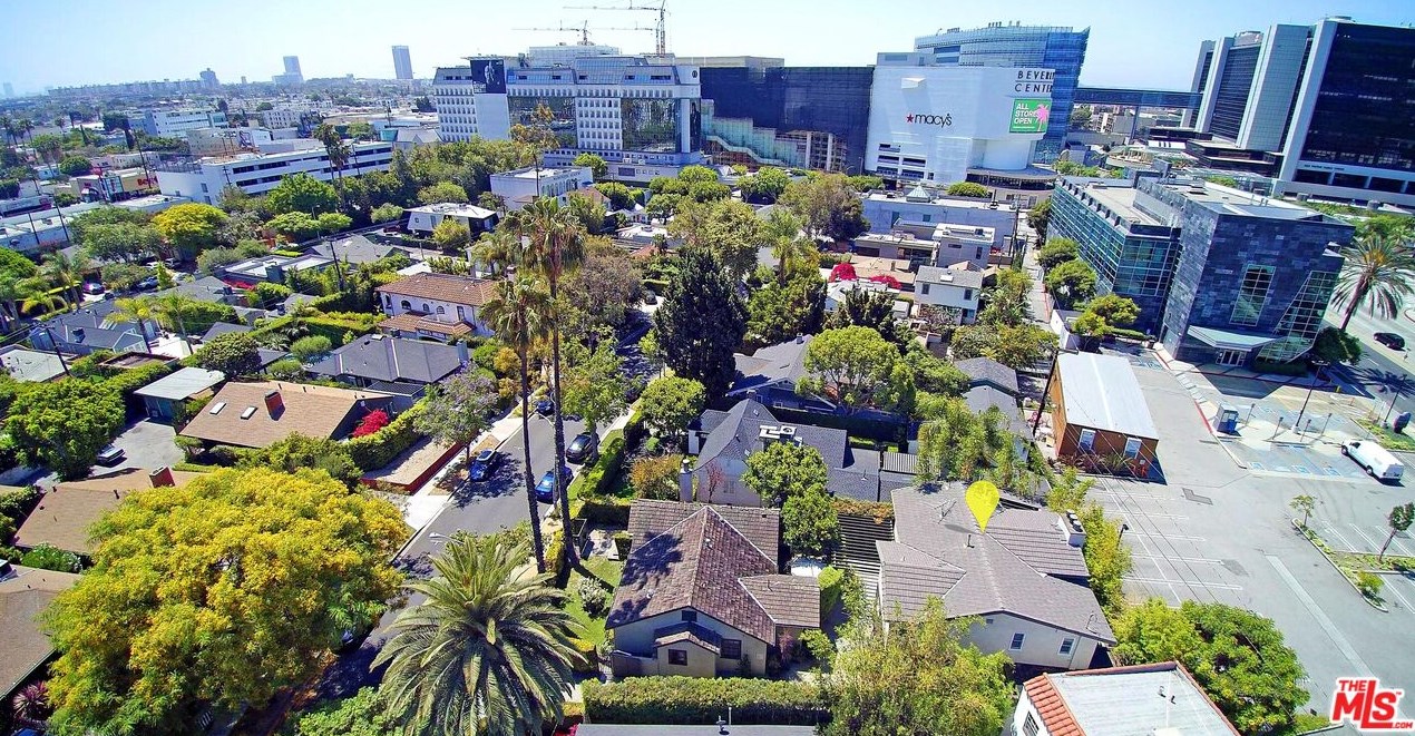 343 Huntley Ave, Los Angeles CA  90048-4703 exterior