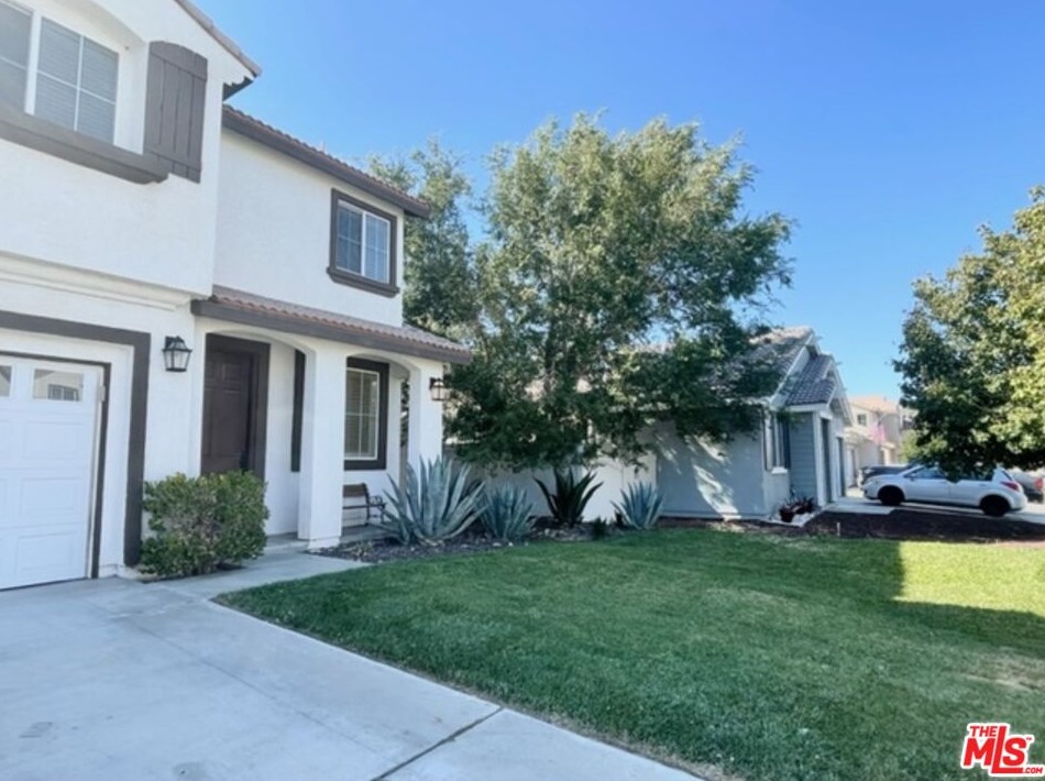 36725 Windtree Cir, Palmdale, CA 93550-8428