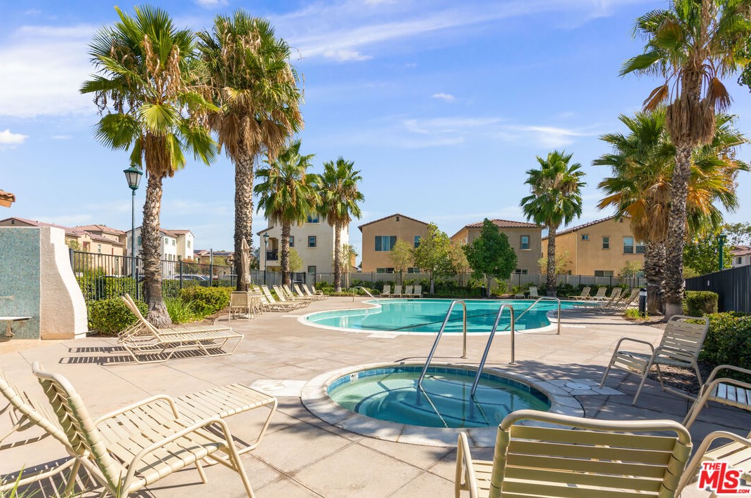 35414 Marabella Ct, Winchester CA  92596-8473 exterior