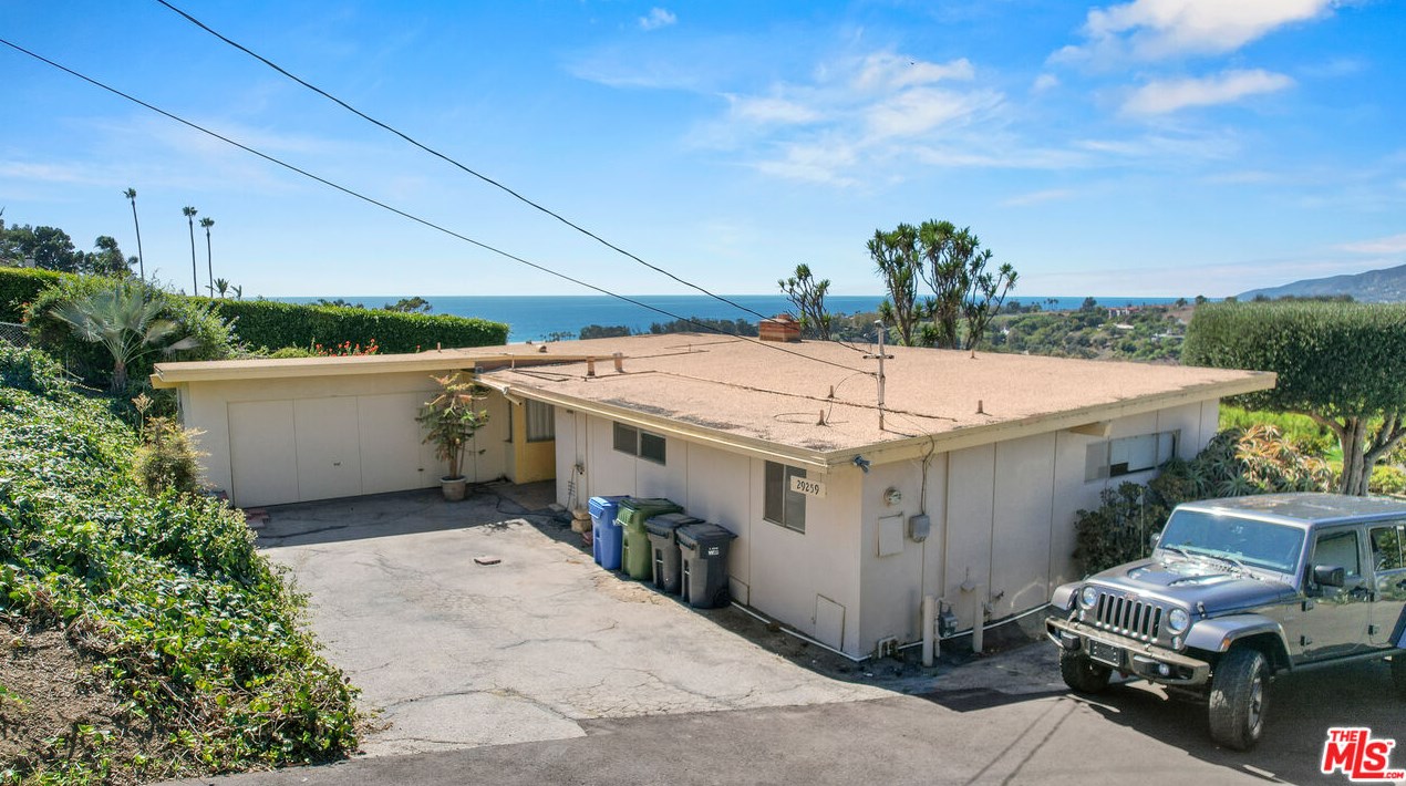 29259 Heathercliff Rd, Malibu, CA 90265