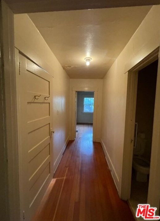4611 Clarissa Ave, Los Angeles CA  90027-2817 exterior