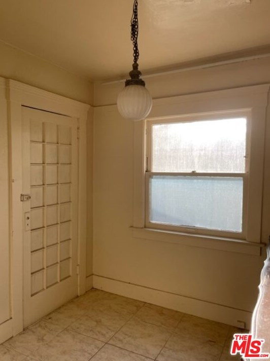 4611 Clarissa Ave, Los Angeles CA  90027-2817 exterior