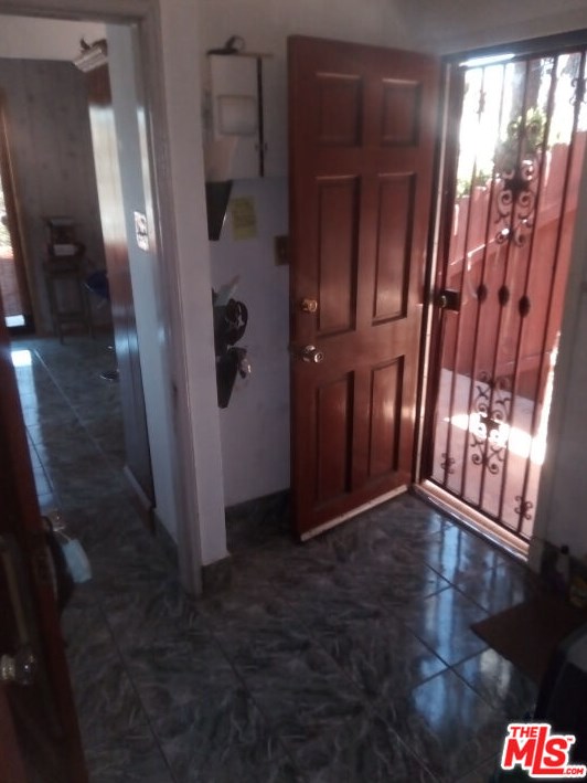 5040 Williams Pl, Los Angeles, CA 90032-4016