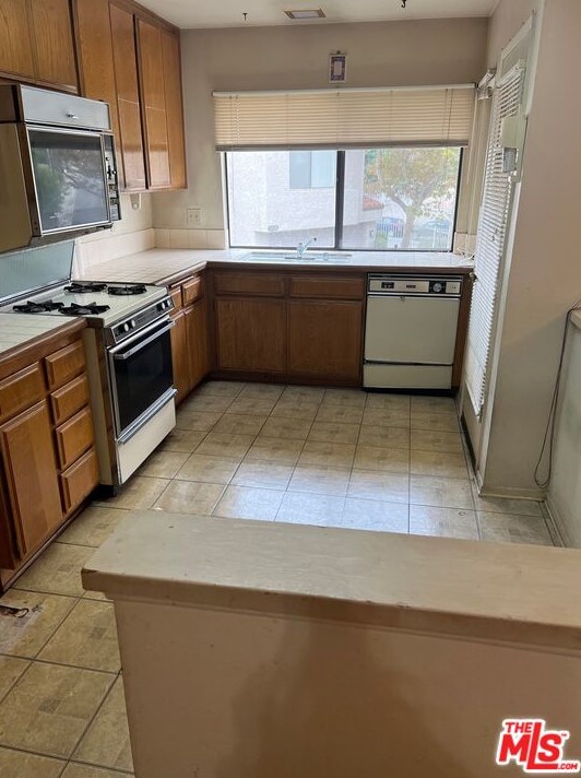 1134 Walnut Grove Ave, Rosemead CA  91770-3759 exterior