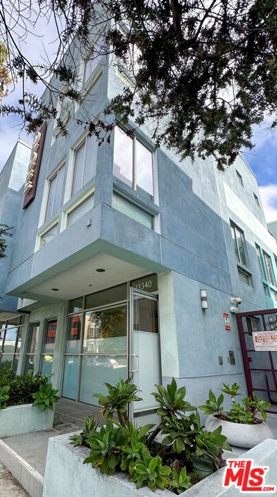 13340 Washington Blvd, Los Angeles, CA 90066-5108
