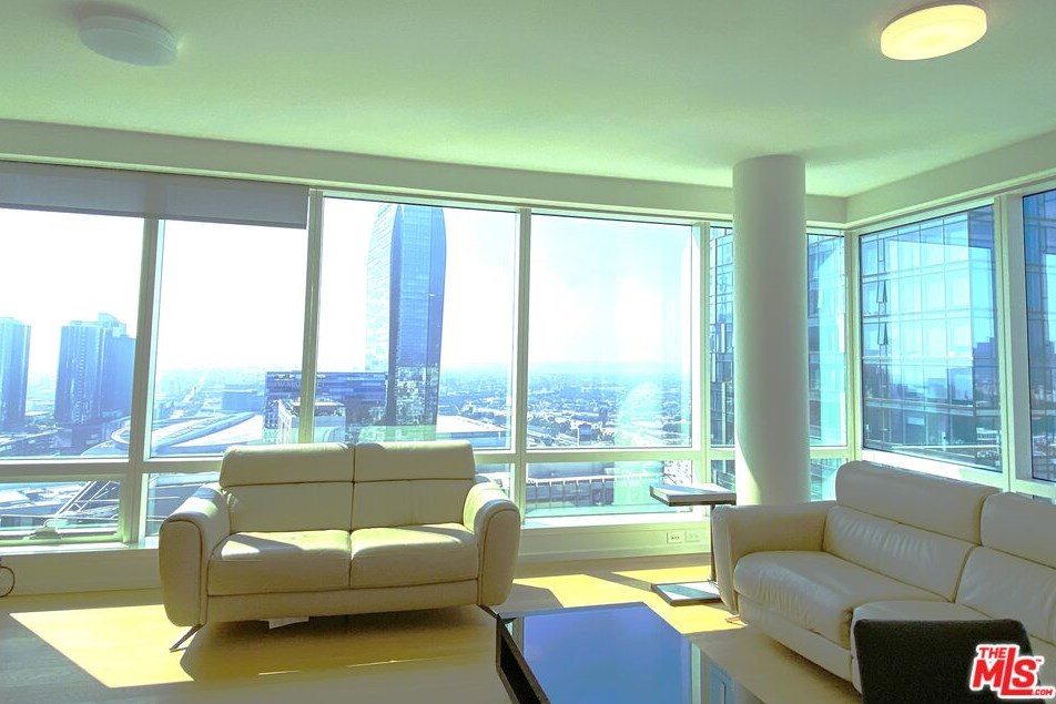 877 Francisco St #3111, Los Angeles, CA 90017