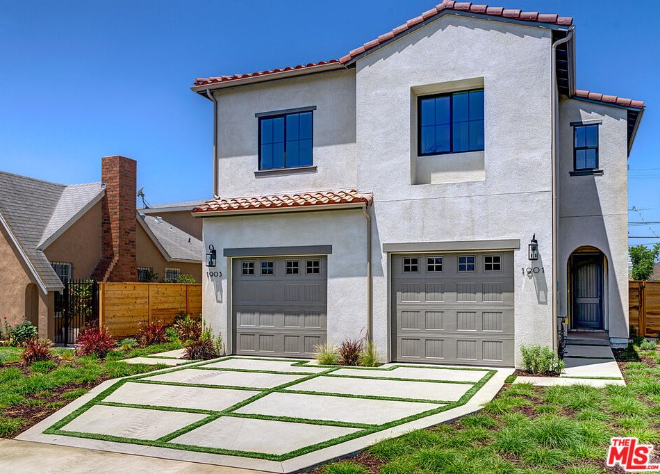 1901 Marvin Ave, Los Angeles, CA 90016-1122