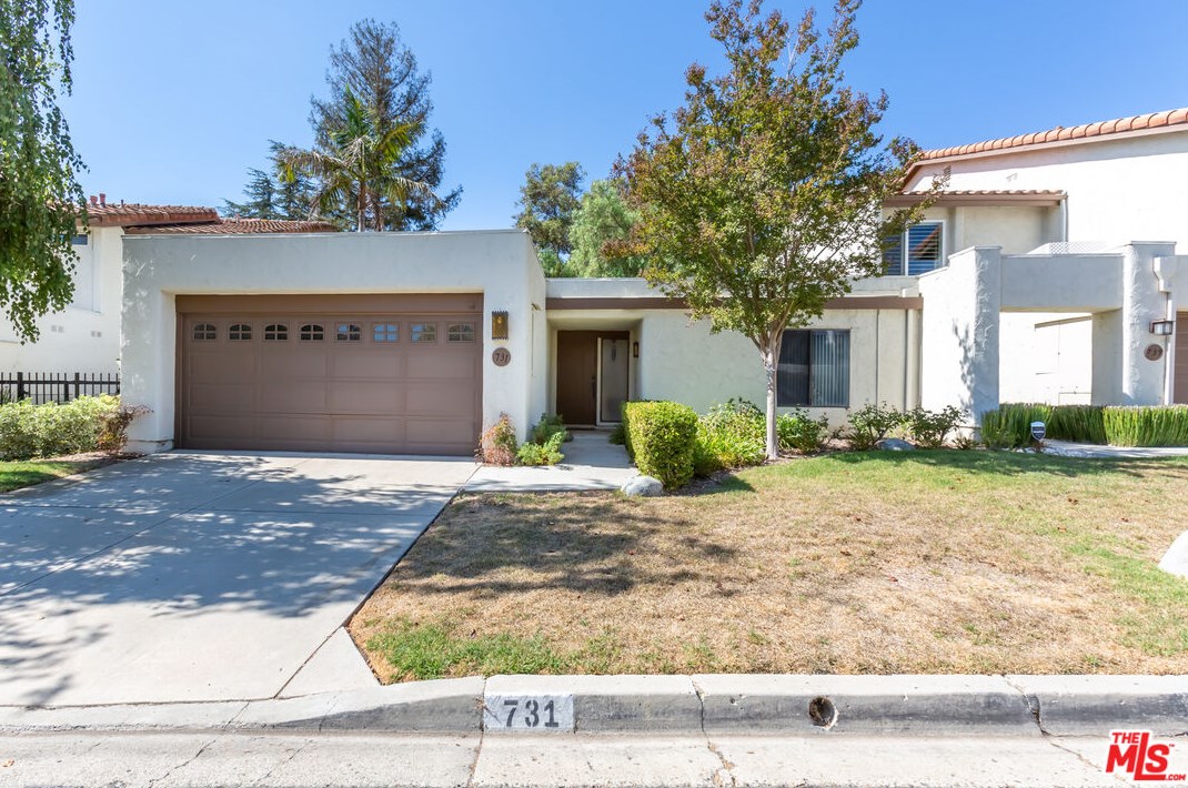 731 Shadow Lake Dr, Thousand Oaks, CA 91360-2593