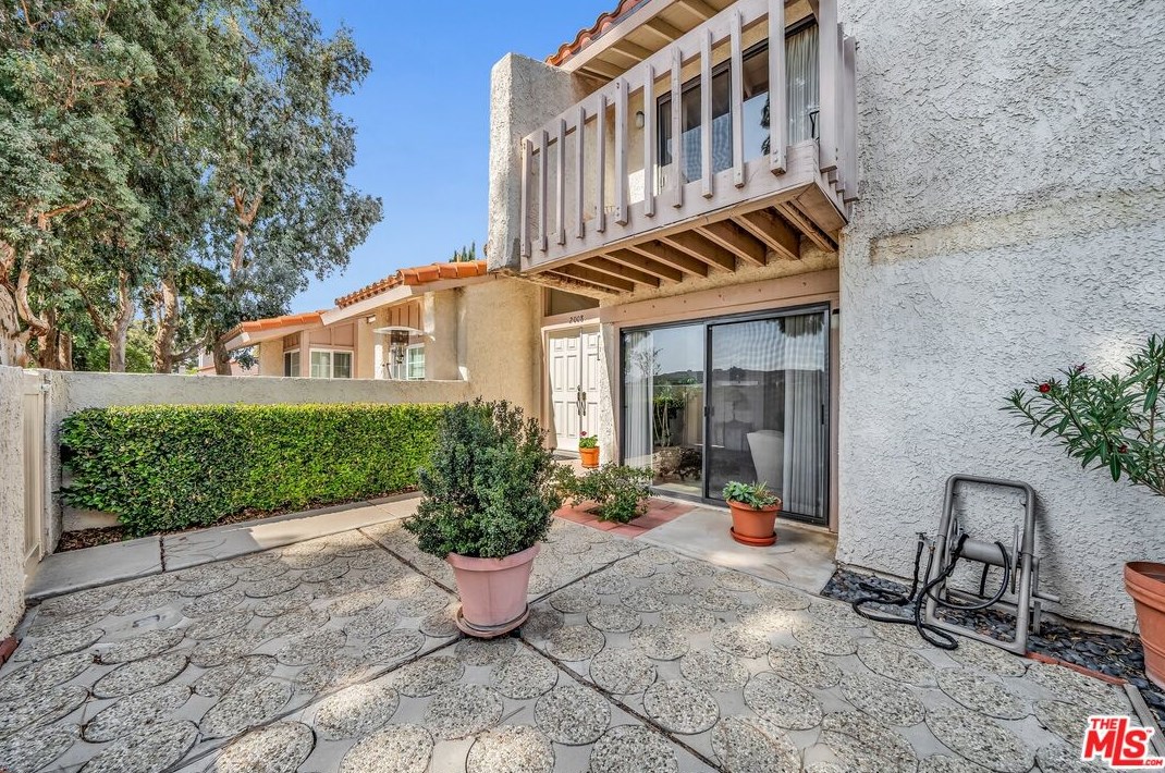 2008 Birchdale Ct, Thousand Oaks, CA 91362