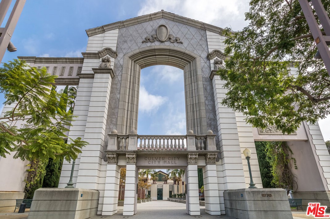 4035 Lafayette Pl, Los Angeles CA  90232-2880 exterior