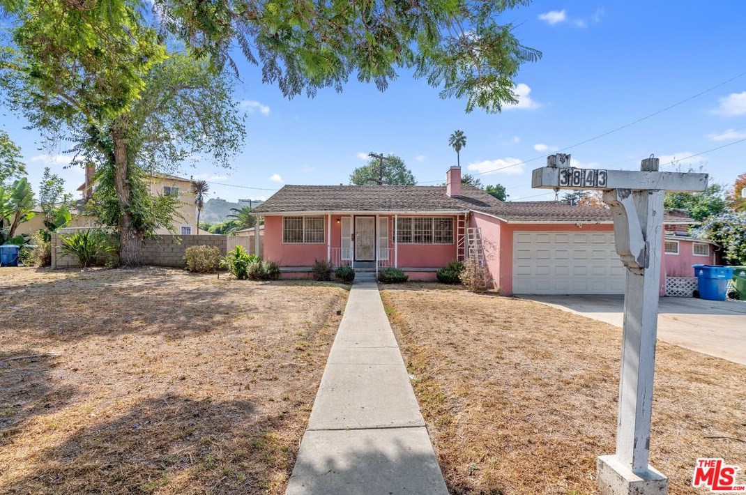 3843 Orange Dr, Los Angeles, CA 90008-1107