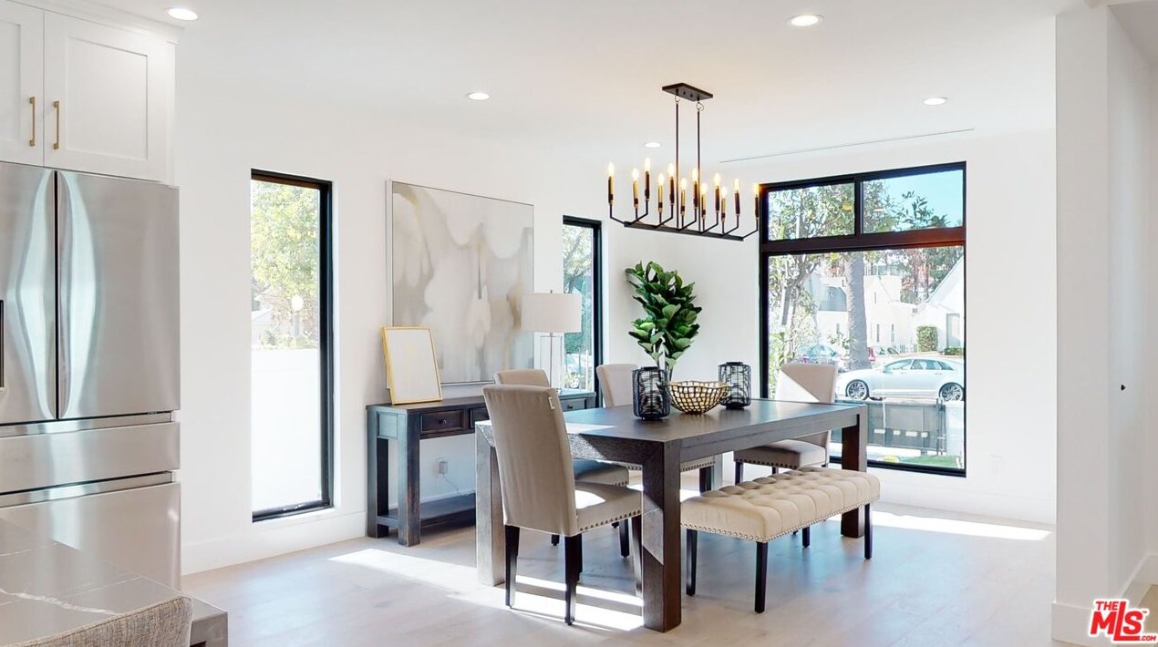 2118 Glendon Ave, Los Angeles CA  90025-6326 exterior